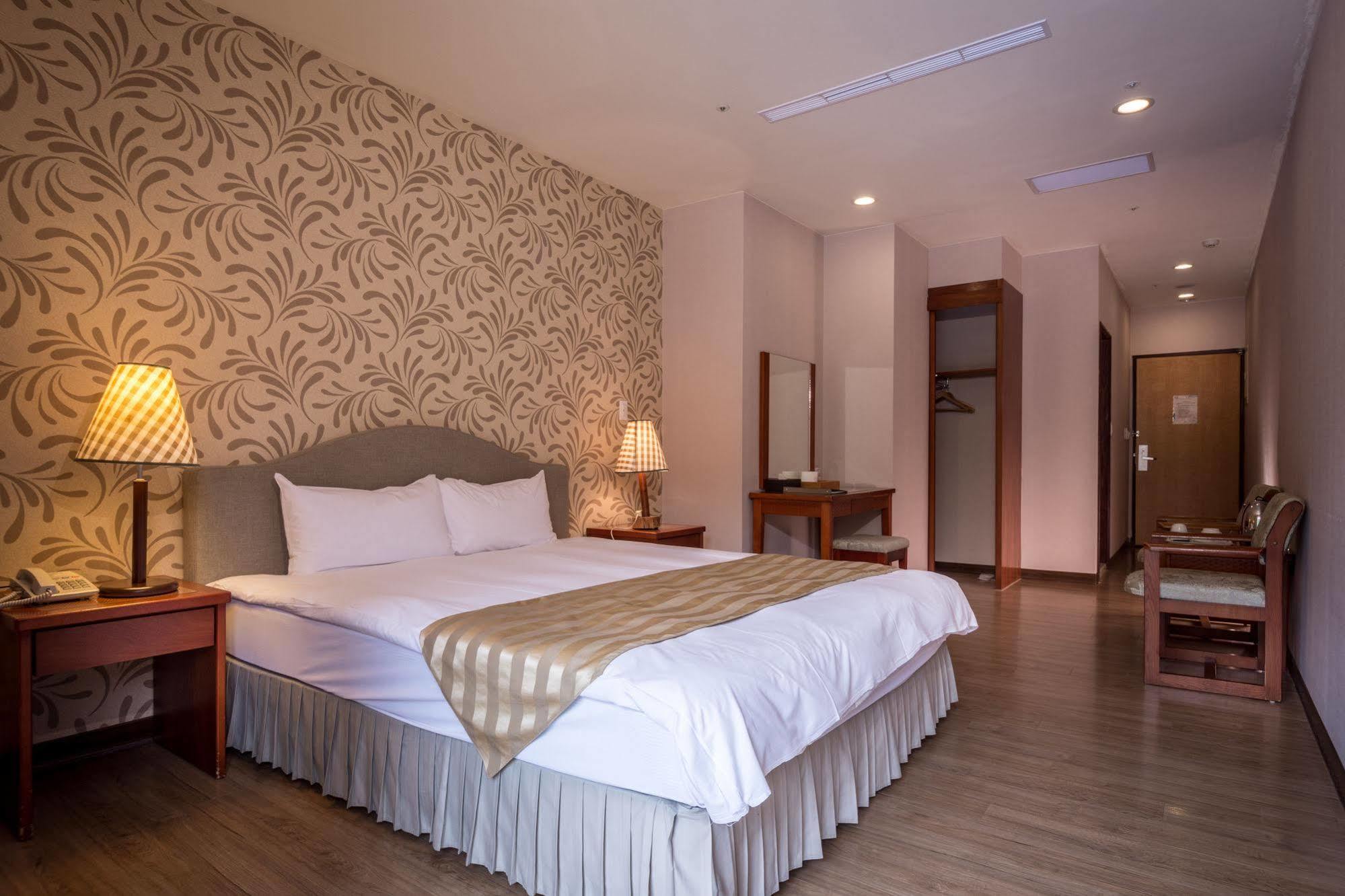We Resort Sun Moon Lake Luaran gambar